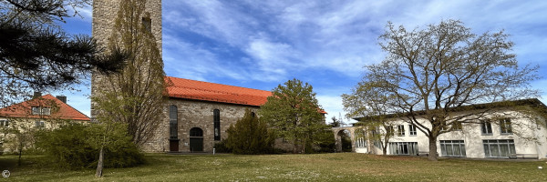 Auferstehungskirche und Gemeindehaus