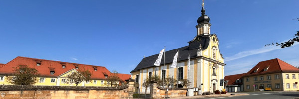Elisabethenkirche mit angrenzendem Pflegeheim